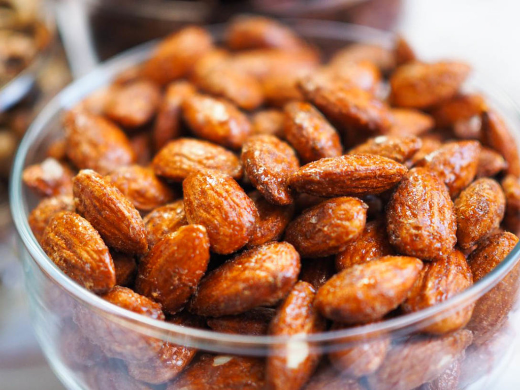 candied spiced almonds